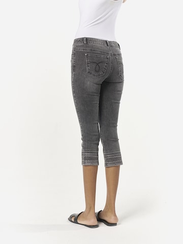 KOROSHI - Slimfit Vaquero en negro