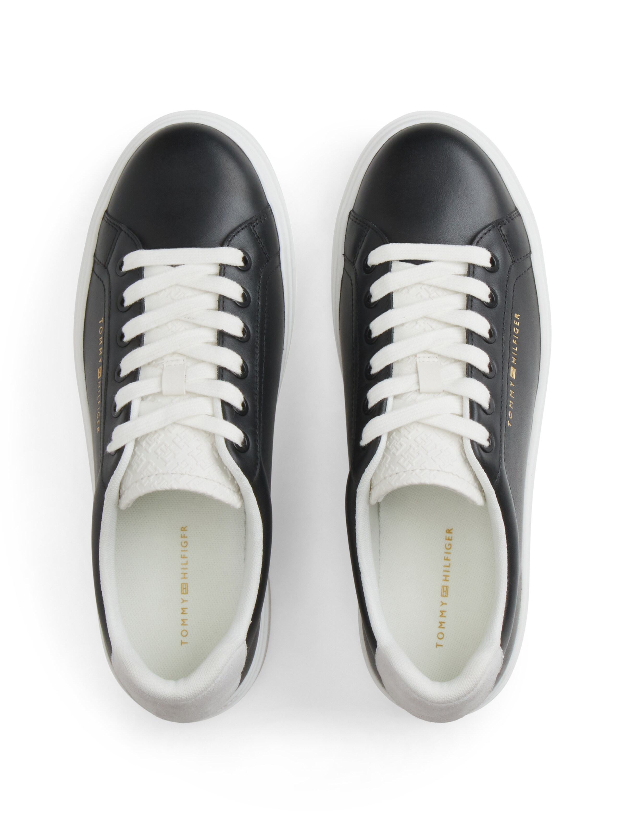 Sneaker low de la TOMMY HILFIGER pe negru
