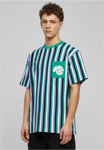 Karl Kani Shirt in Green: front