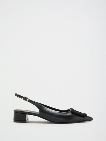Friends Like These Pumps in Schwarz