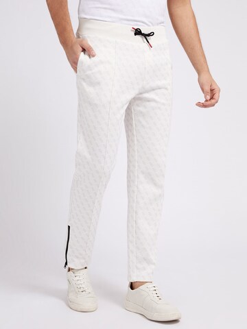 GUESS - Slimfit Pantalón en blanco: frente