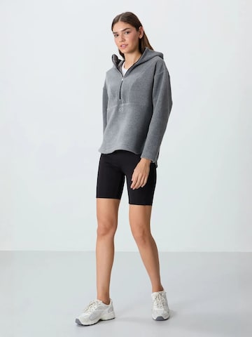 Tommy Life Sweater 'Sweatshirts' in Grey