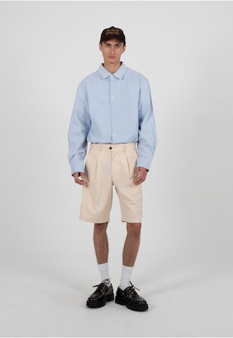 Prohibited - Ajuste confortable Camisa en azul