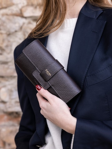Cheval Firenze Wallet 'DEAN' in Brown: front