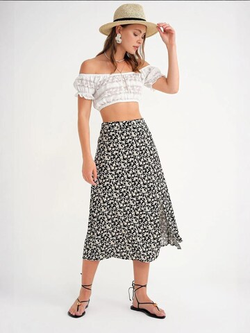 Gonna di MixRay in nero