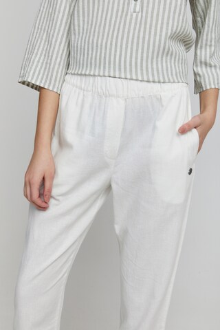 Oxmo Tapered Pants in White