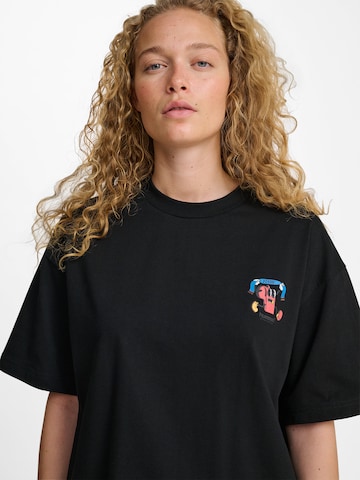 T-Shirt Hummel en noir