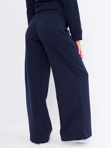 Cat e Lolette Regularen Hlače 'Palazzo Trousers' | modra barva