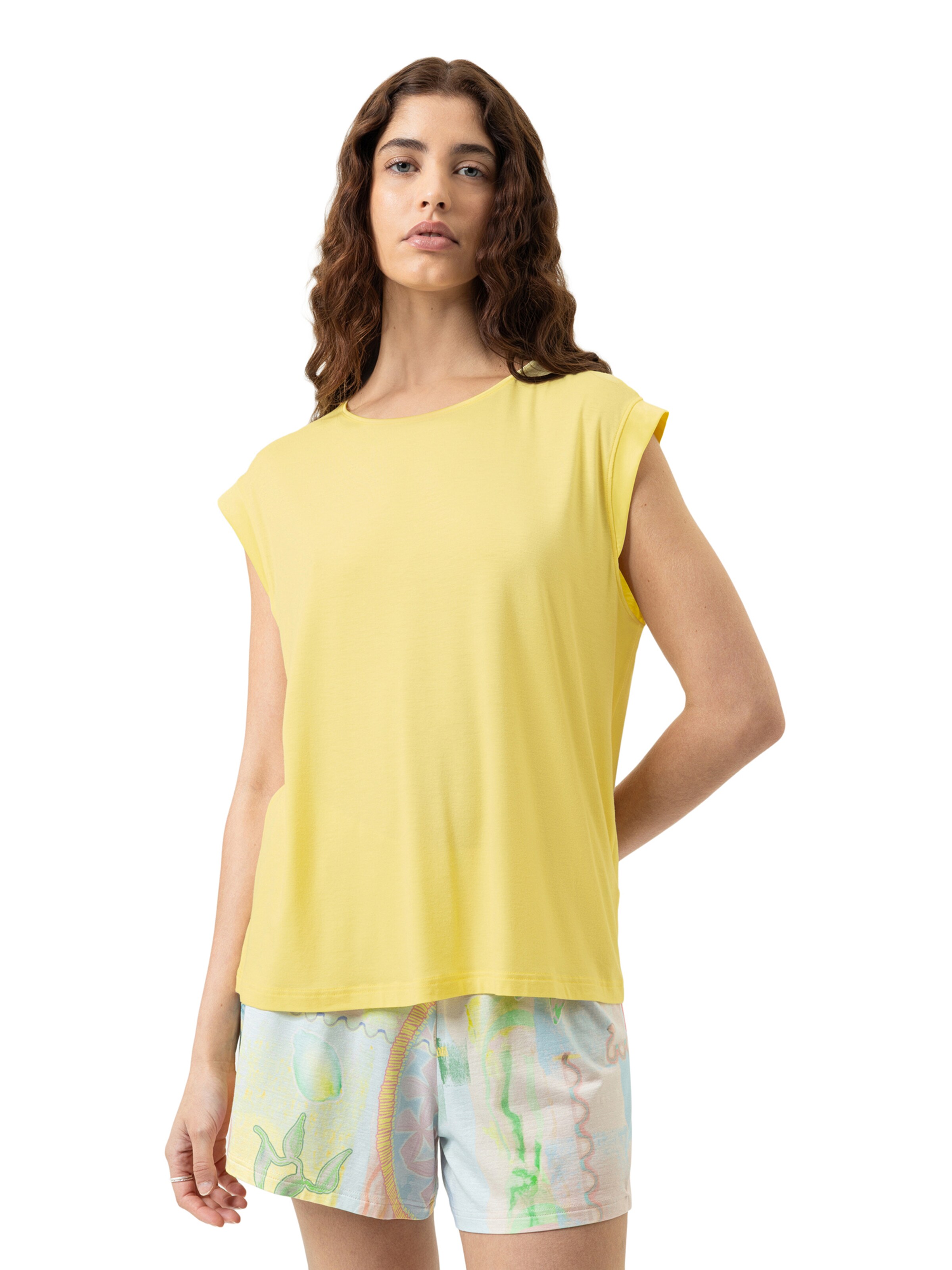 Mey Slaapshirt 'Pure Chic' in Geel: voorkant