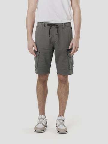 Loosefit Pantalon cargo KOROSHI en vert : devant