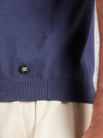 No Excess Pulover | modra barva