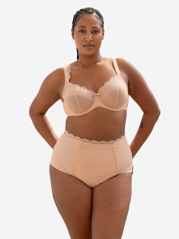 SugarShape Broekje 'Clara' in Bruin