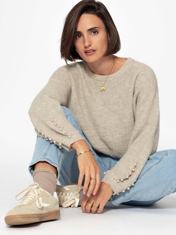 SASSYCLASSY Sweater in Beige