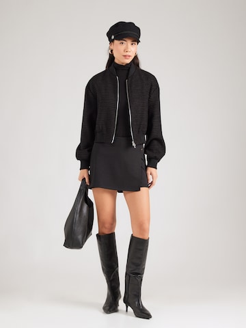 ABOUT YOU Krilo 'Priscilla' | črna barva