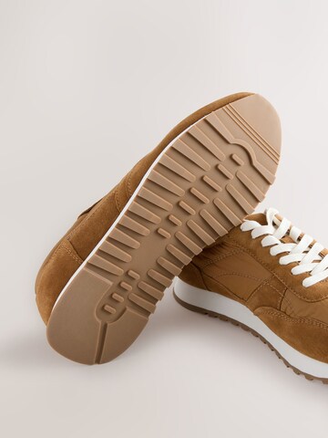 Next Sneaker low i brun