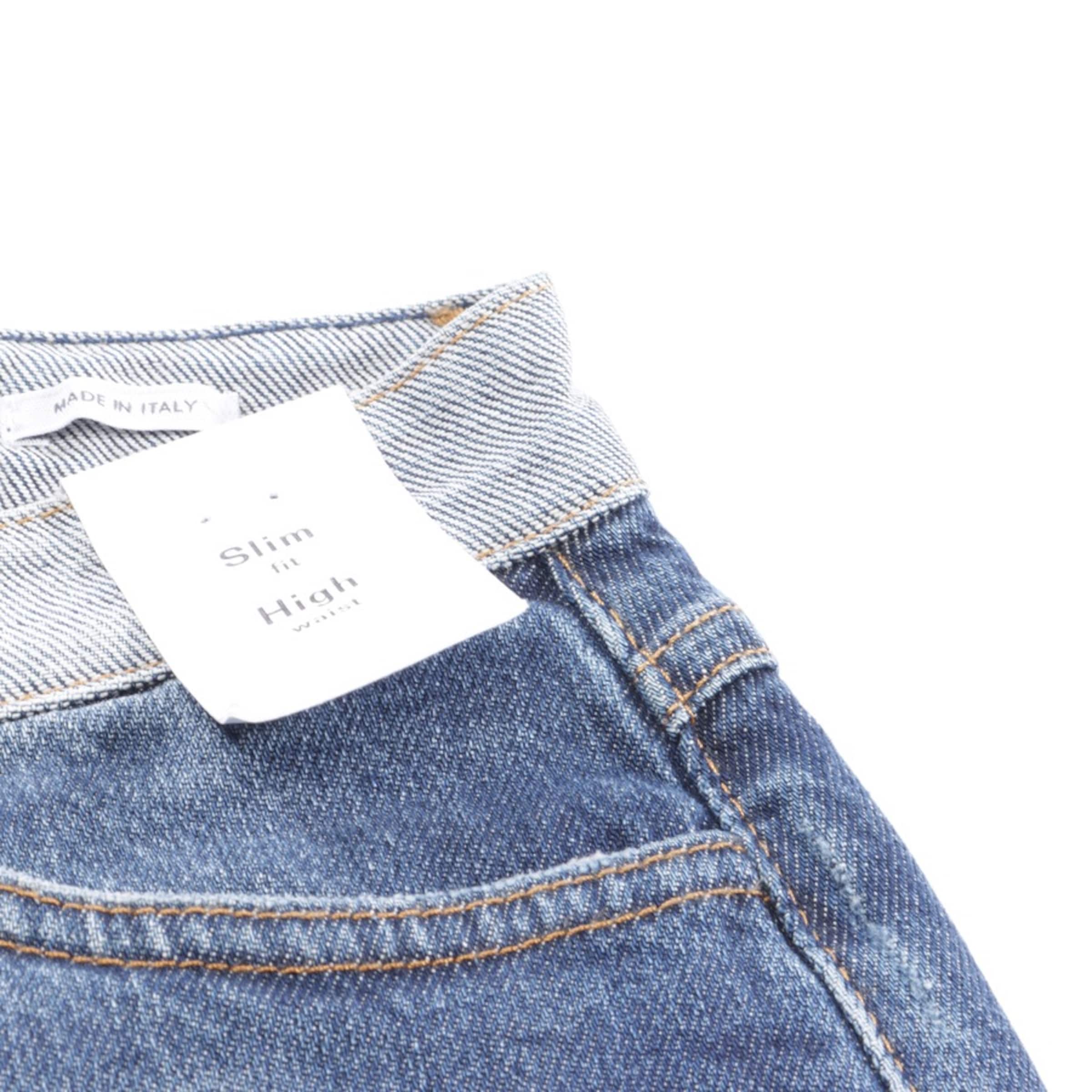 Closed Jeans in 25-26 in Blue