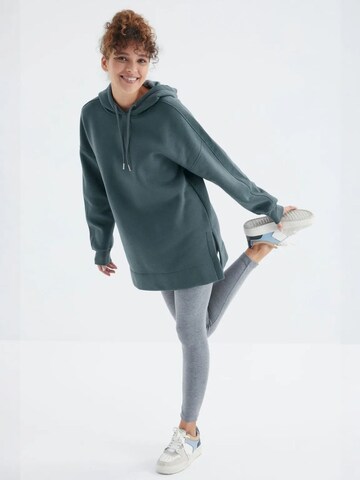Tommy Life Sweatshirt 'Sweatshirts' in Green