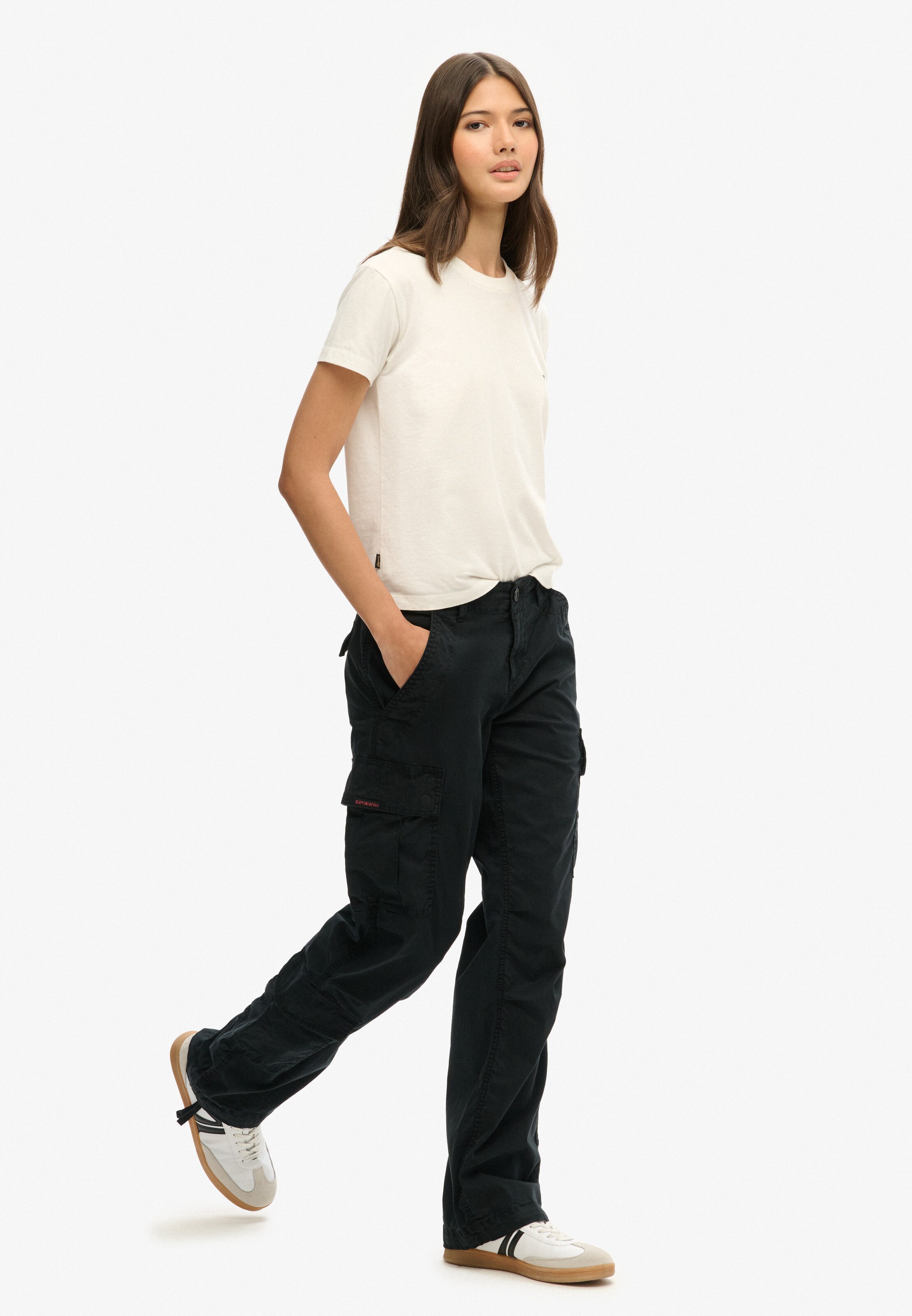 Superdry Regular Cargobroek in Zwart