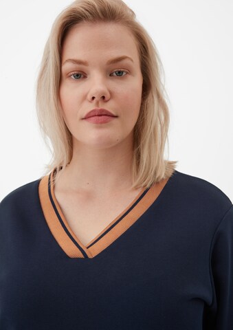 TRIANGLE Sweatshirt in Blauw