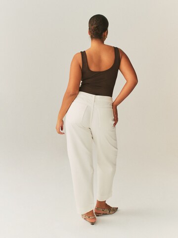 Barrel Jean Next en blanc