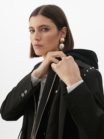 Lola Casademunt Blazers in Grijs
