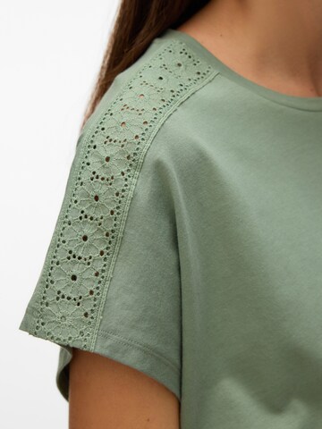 Maglietta 'VMEmmy' di VERO MODA in verde
