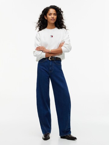 Tommy Jeans Свитшот в Белый