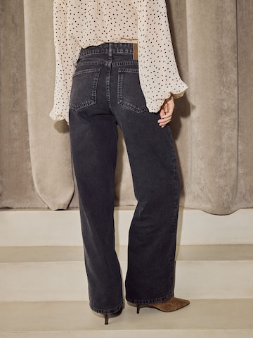 Bhoem Barrel Jeans in Schwarz
