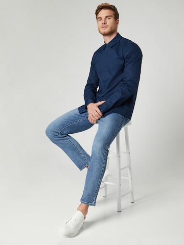 ABOUT YOU x Kevin Trapp Regular fit Button Up Shirt 'Jasper' in Blue