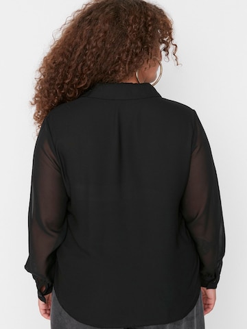 Camicia da donna di Trendyol Curve in nero