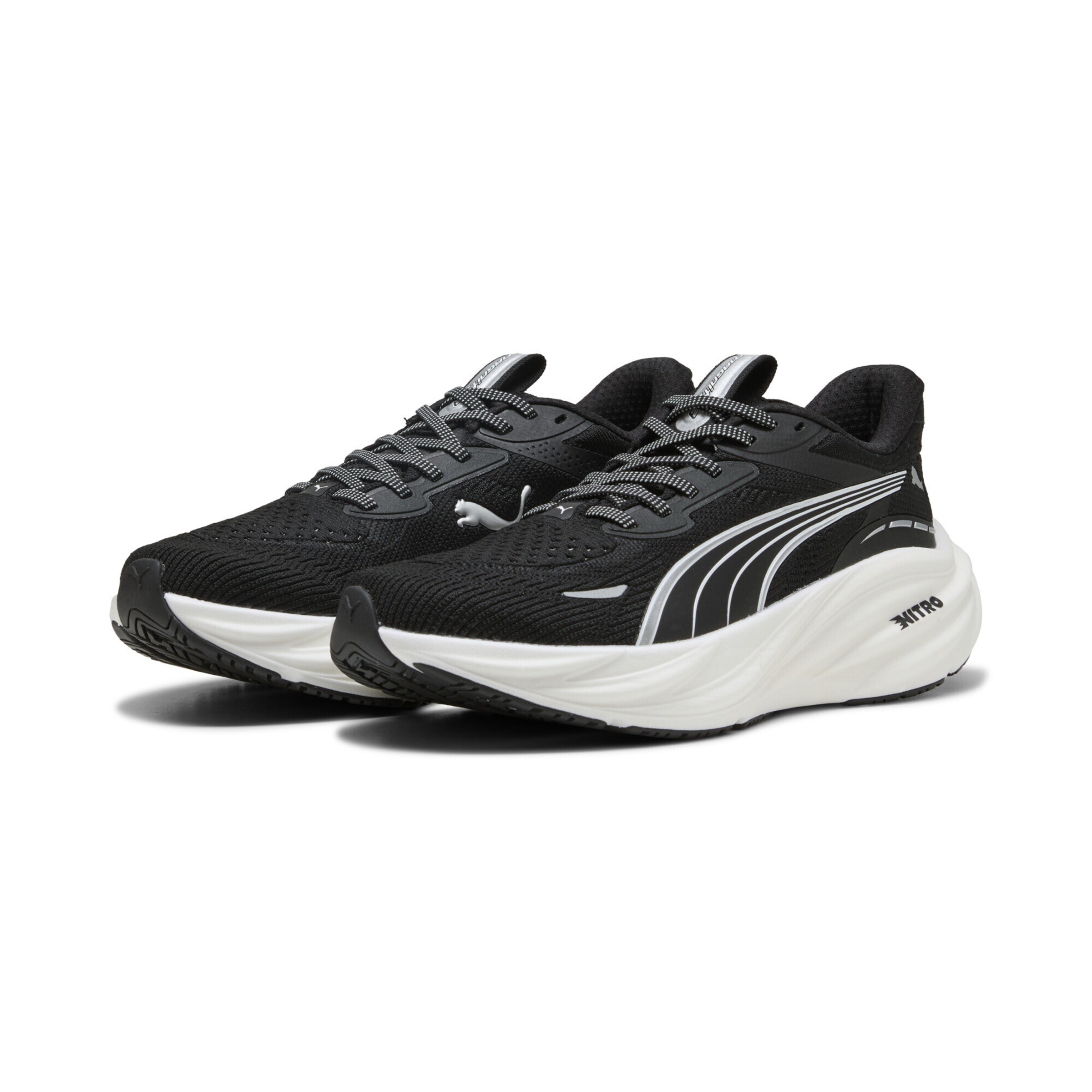 PUMA Laufschuh 'Magnify Nitro™ 3' in Schwarz