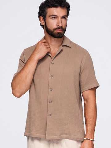 Coupe regular Chemise Ombre en marron