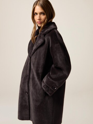 oltre Winter coat in Grey