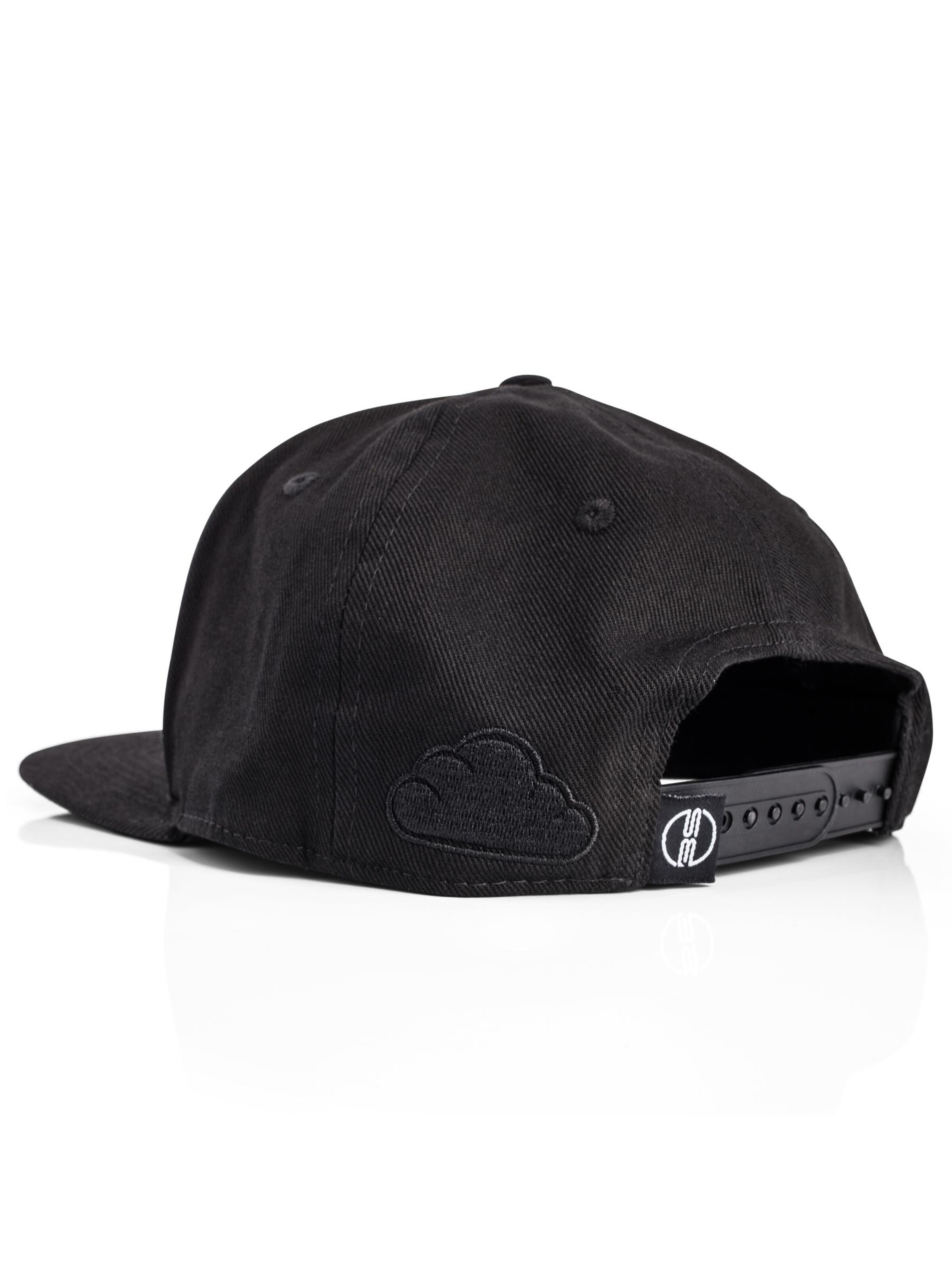 Blackskies Cap 'Osis' in Black