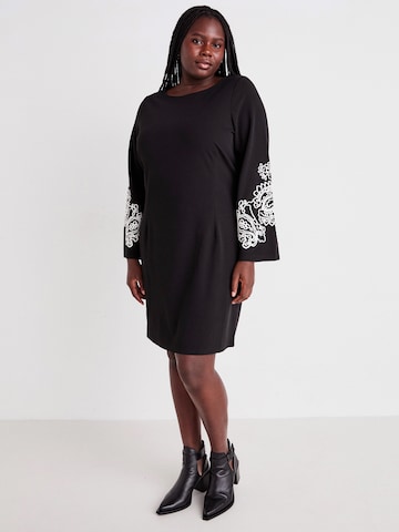 Rochie de la Vero Moda Curve pe negru: față