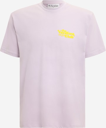 On Vacation Club Shirt 'Enjoy' in Purple: front