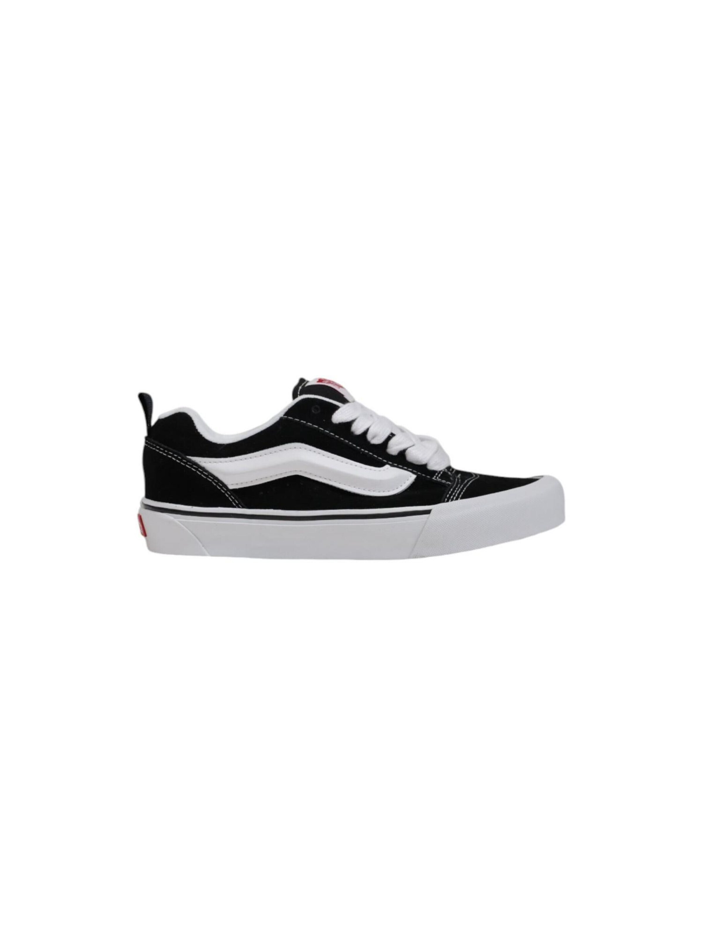 Sneaker bassa 'Knu Skool Unisex VN0009QC6BT1' di VANS in nero: frontale