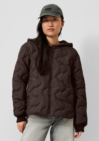 QS Between-Season Jacket in Brown: front
