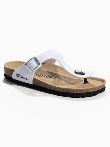 Bayton - Sandalias de dedo 'Melia' en blanco