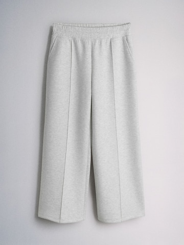 The Set Lużny krój Spodnie w kolorze szary