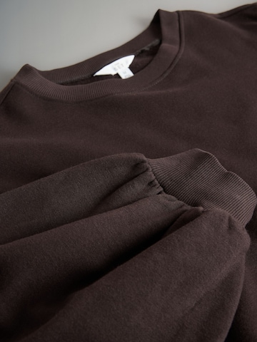 The Set Sweatshirt in Beige