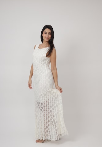 Elara Abendkleid in Beige