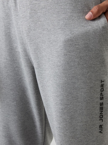 Tommy Life Regular Jogginganzug in Grau