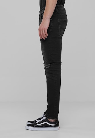 2Y Premium Tapered Jeans in Schwarz