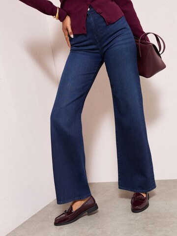 sarkans Friends Like These Iešļūcenes