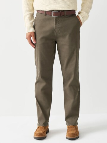 regular Pantaloni chino di Next in grigio: frontale