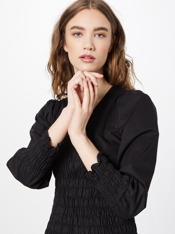 GLAMOROUS Dress in Black