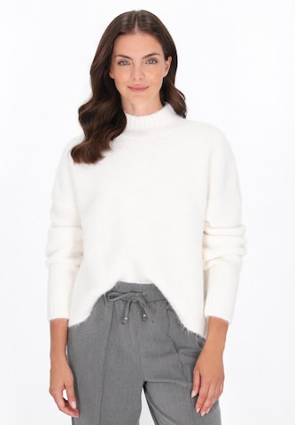 usha WHITE LABEL Sweater in White: front