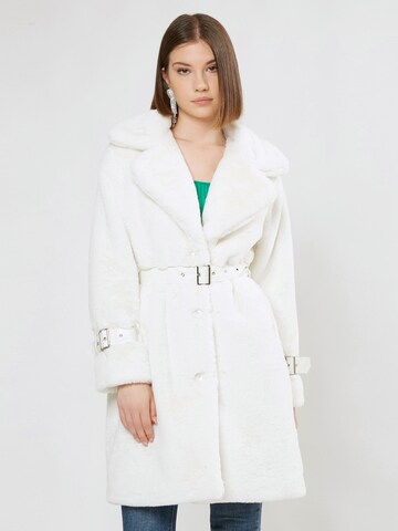Influencer Zimný kabát - biela: predná strana