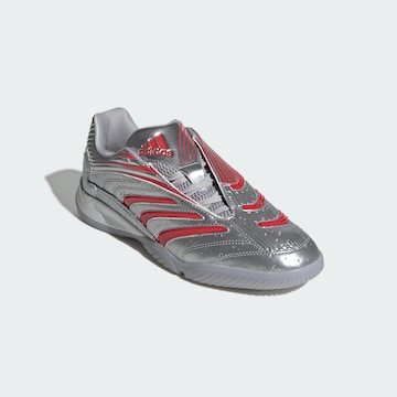 Baskets basses 'Predator Sala' ADIDAS ORIGINALS en argent
